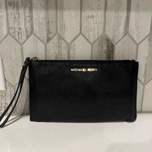 Michael Kors black wristlet